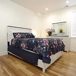 Spacious And Brand New Apartment In Point Breeze - Prime Location