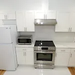Spacious And Brand New Apartment In Point Breeze - Prime Location