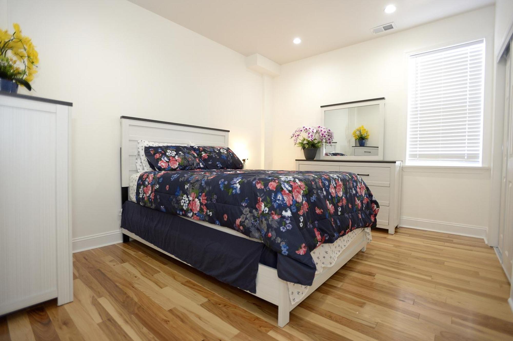 Apartment Spacious And Brand New In Point Breeze - Prime Location